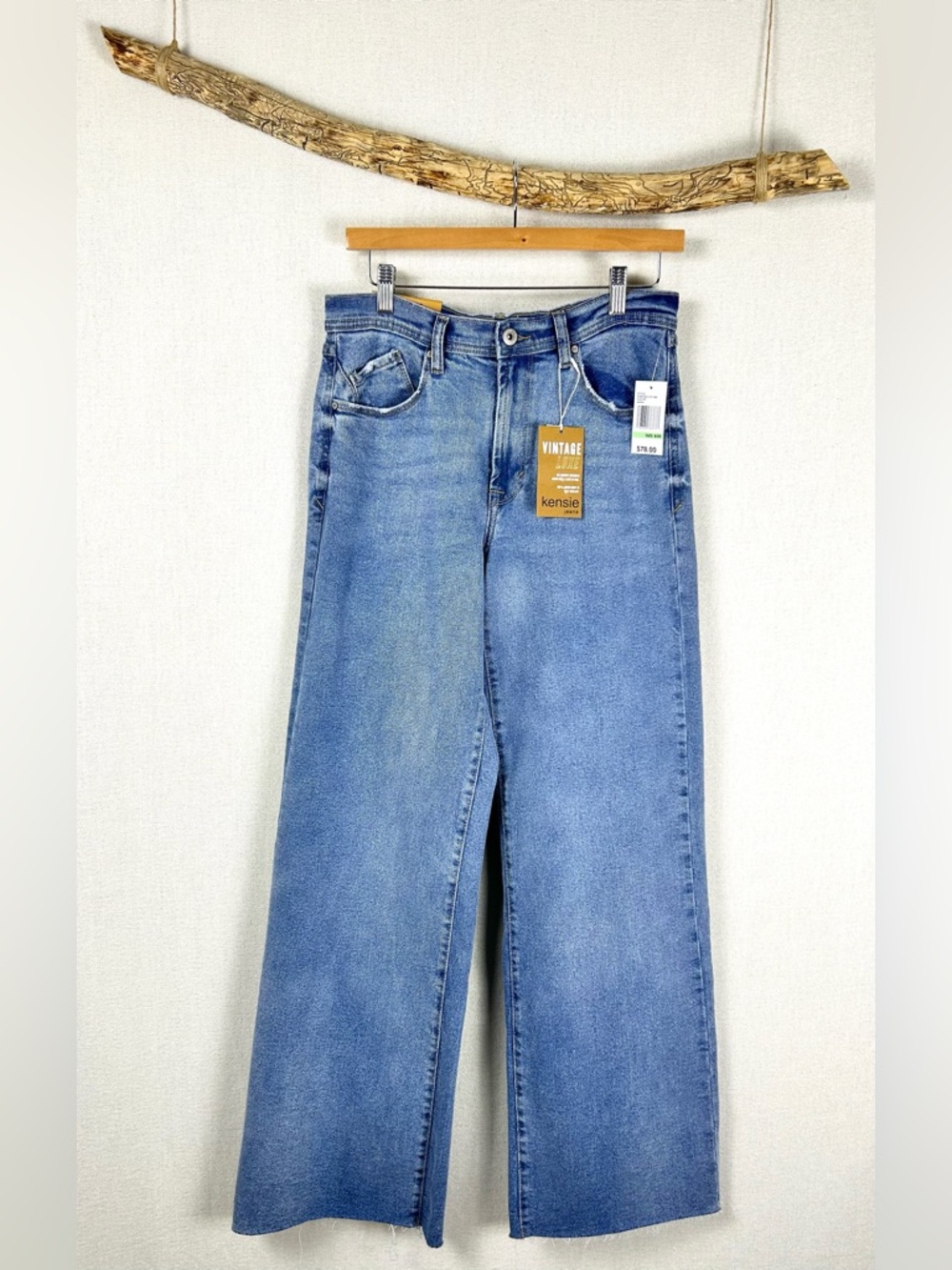 Kensie - NWT, Wide Leg Jeans High Rise Vintage Wash Denim